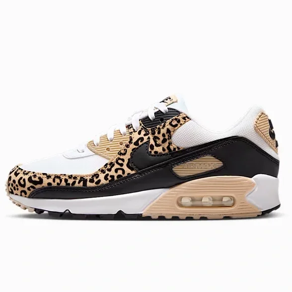 🐆 Nike Air Max 90 Leopard Print 🐆 - Picture 3 of 5